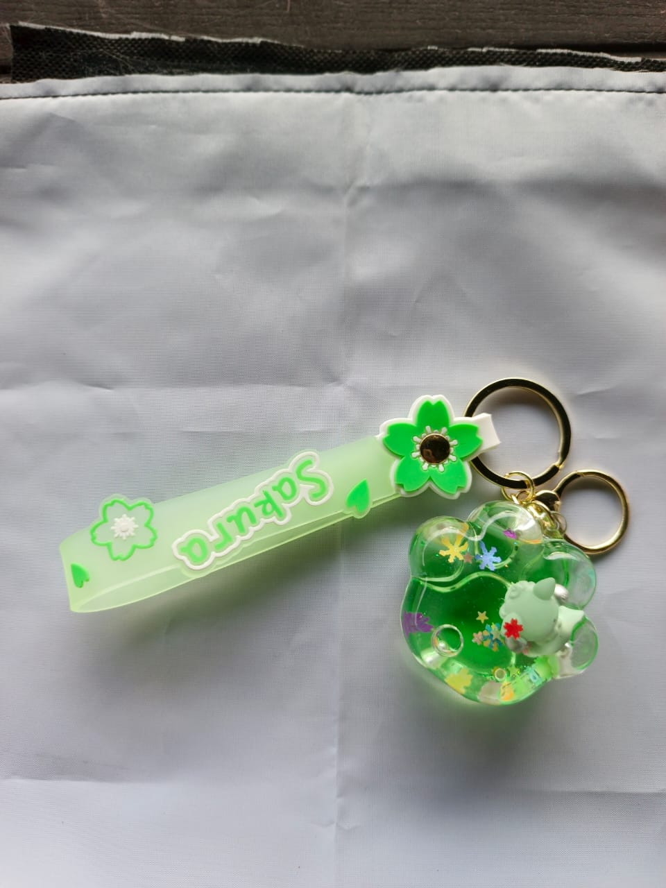 Aesthetic Floating Charm Keychain